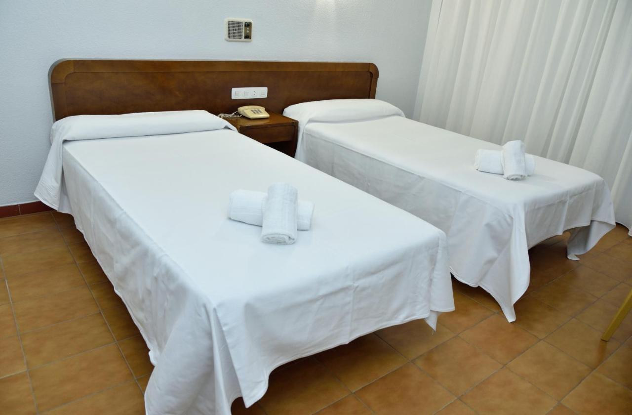 Hotel Sierra De Arcos Andorra Exteriör bild