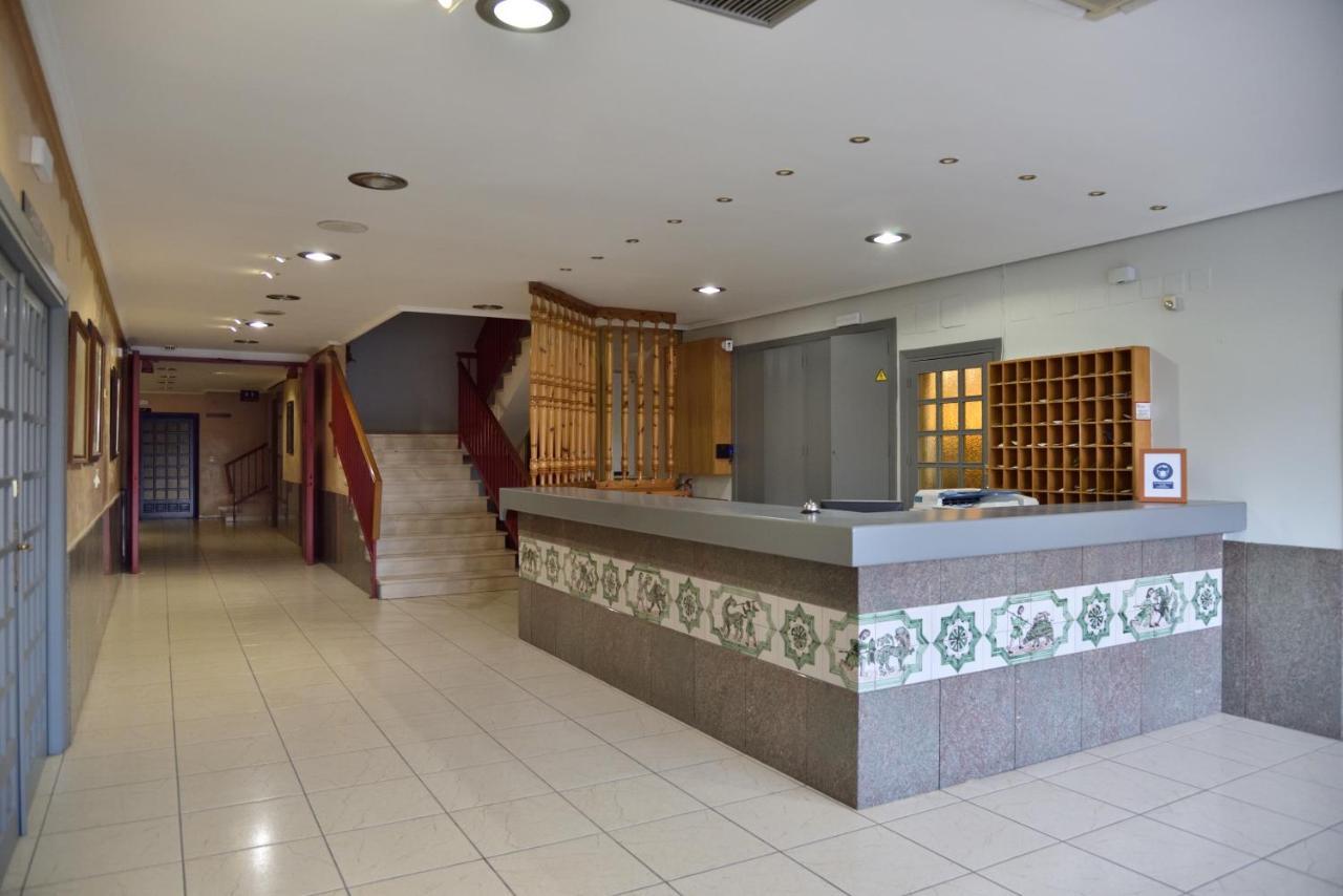 Hotel Sierra De Arcos Andorra Exteriör bild